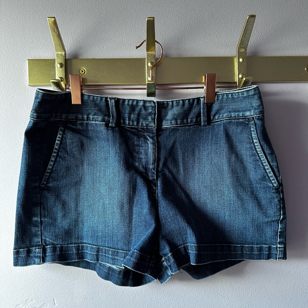 Ann Taylor Loft Blue Denim Jean Shorts Size 6